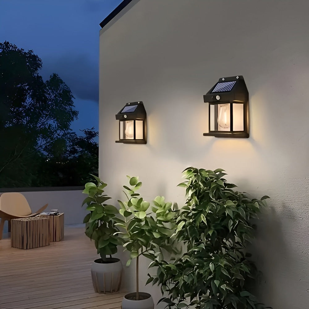 Solarna lampa ścienna LED z czujnikiem ruchu