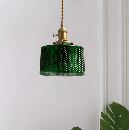 Zielona lampa wisząca ze szkła ryflowanego