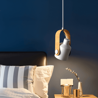 Lampa wisząca metalowa regulowana z detalem drewnianym