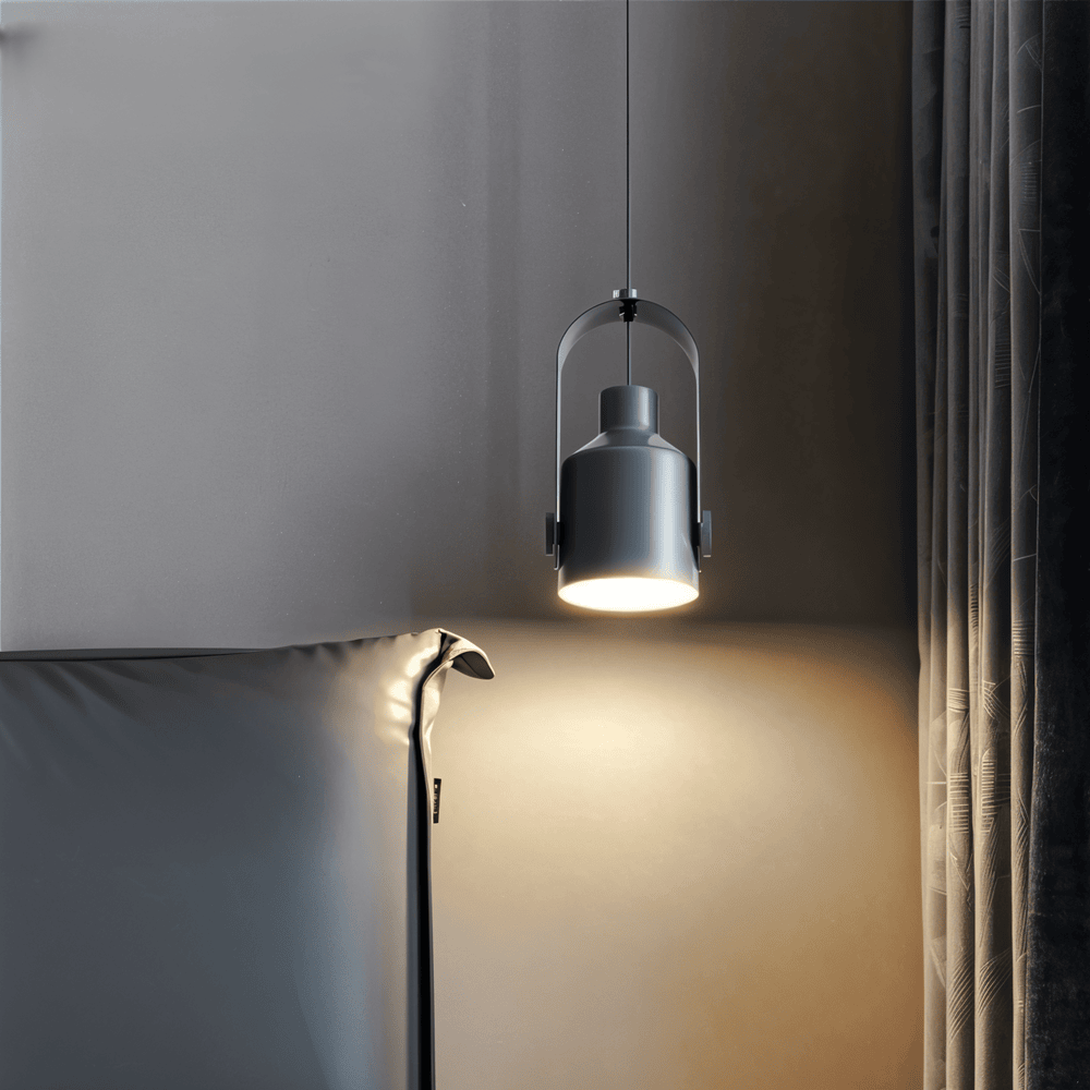 Lampa wisząca metalowa regulowana z detalem drewnianym