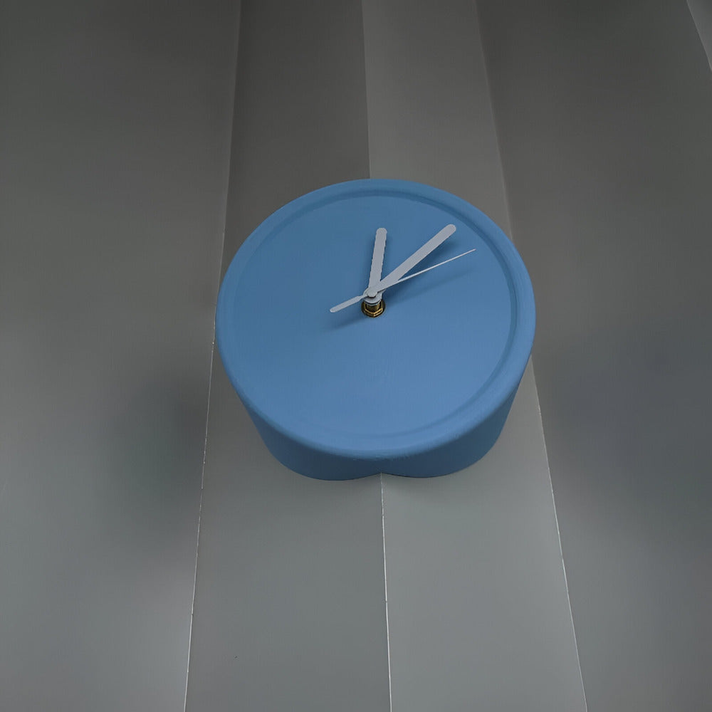Cichy zegar ścienny narożny 3D minimalistyczny 30 cm