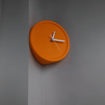 Cichy zegar ścienny narożny 3D minimalistyczny 30 cm