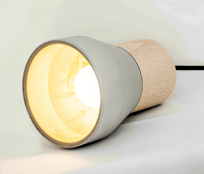 Lampa sufitowa z betonu i drewna do nowoczesnych wnętrz