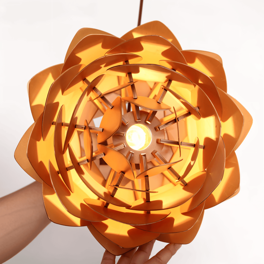 Drewniana lampa wisząca rustykalna do salonu