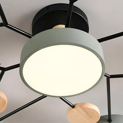 Nowoczesna lampa sufitowa LED z drewnianymi detalami