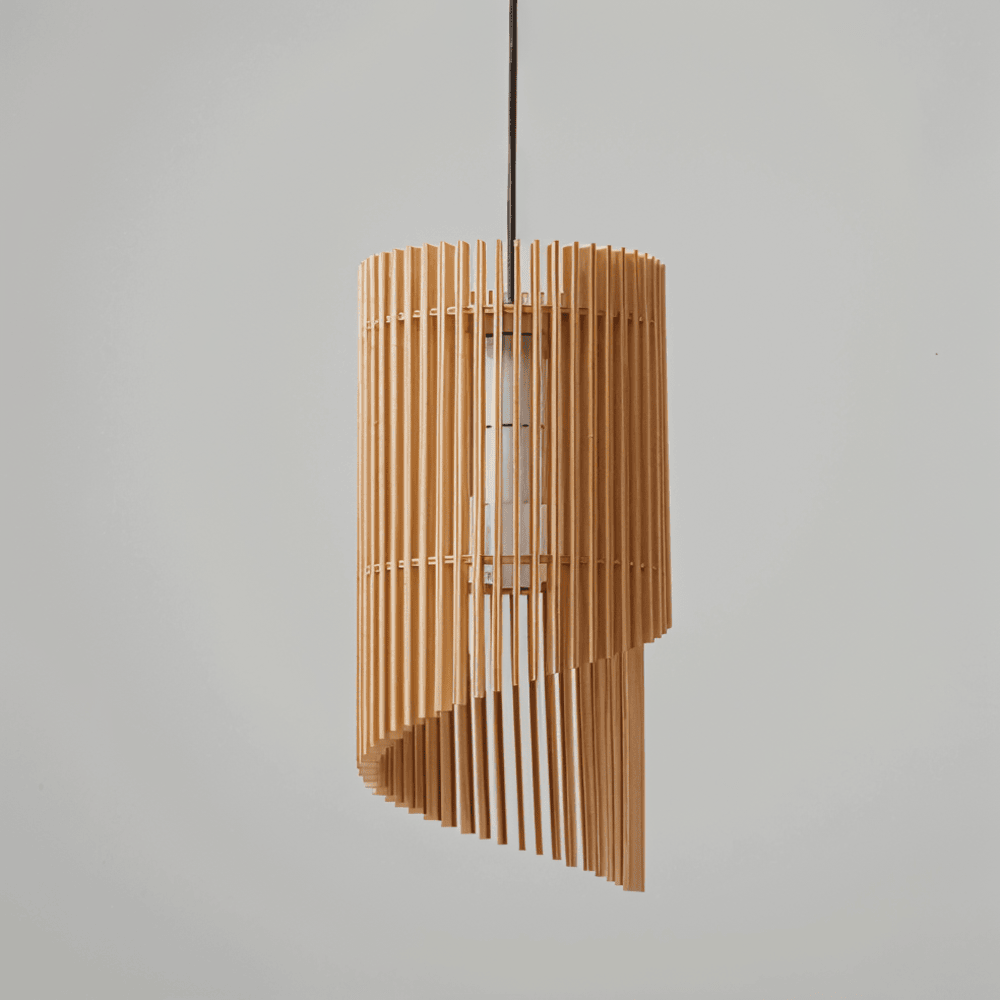 Drewniana lampa wisząca cylindryczna do salonu