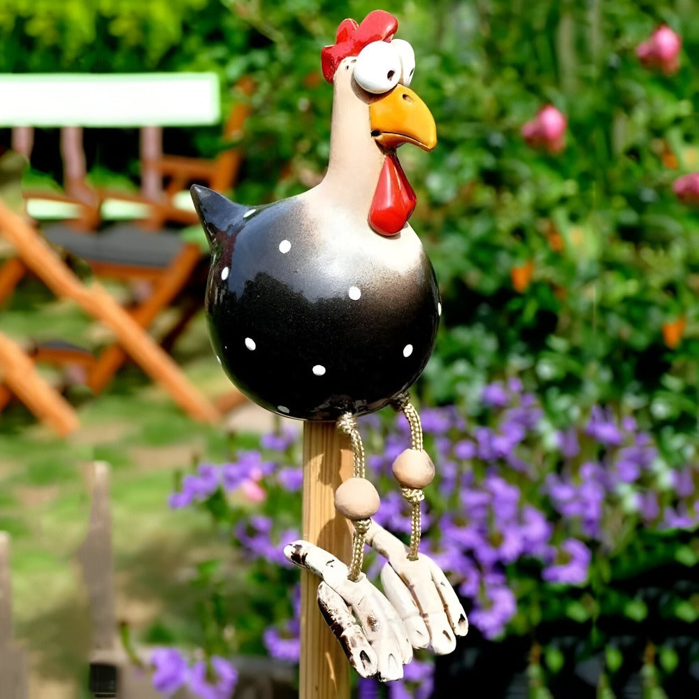 Kolorowa figurka ogrodowa kurczak z żywicy