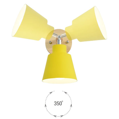 Regulowana lampa ścienna z żelaza z przełącznikiem