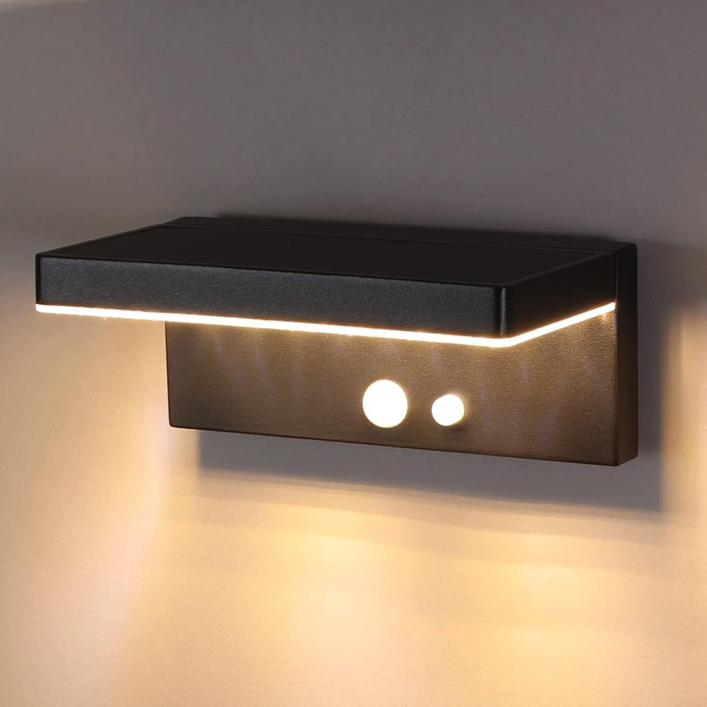Solarna lampa ścienna LED z czujnikiem ruchu