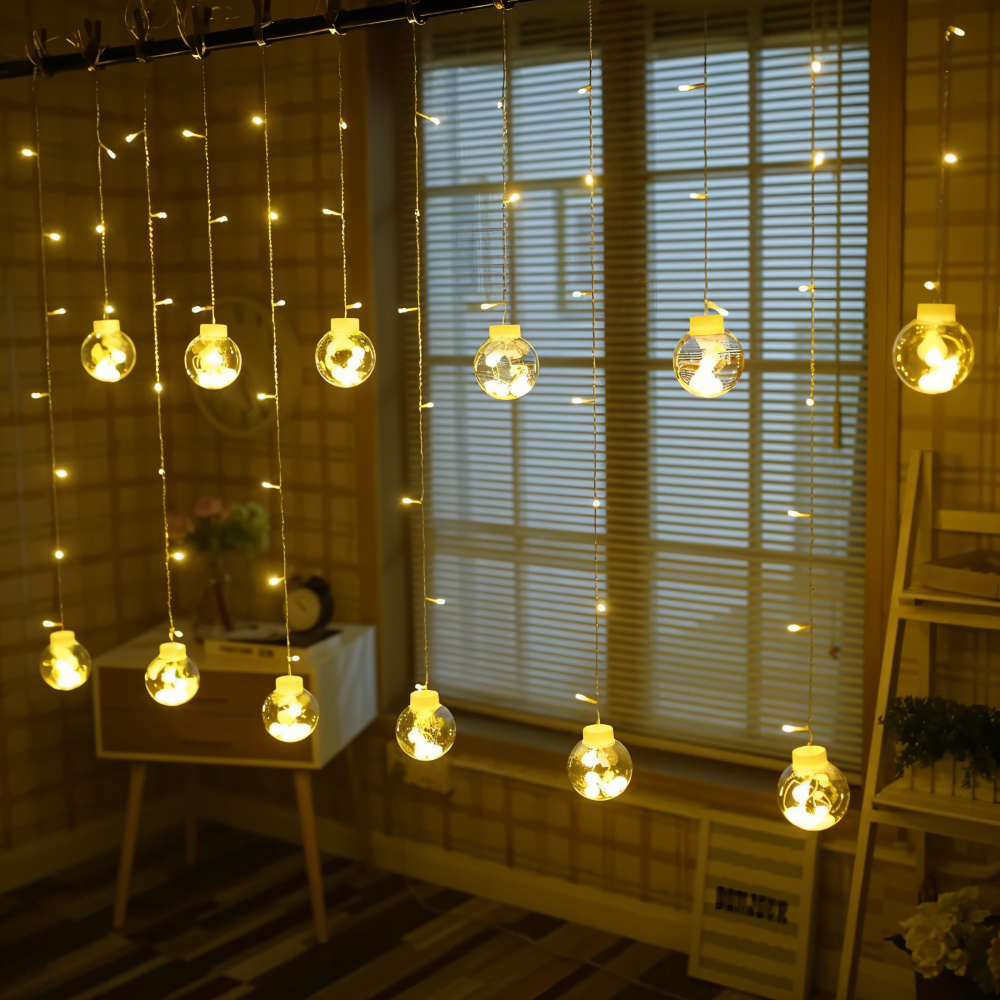 Solarny łańcuch świetlny LED z kulkami do ogrodu