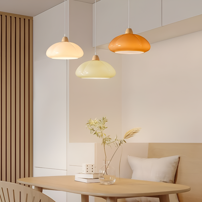 Retro lampa wisząca ze szkła i drewna do salonu