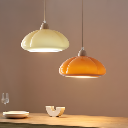 Retro lampa wisząca ze szkła i drewna do salonu