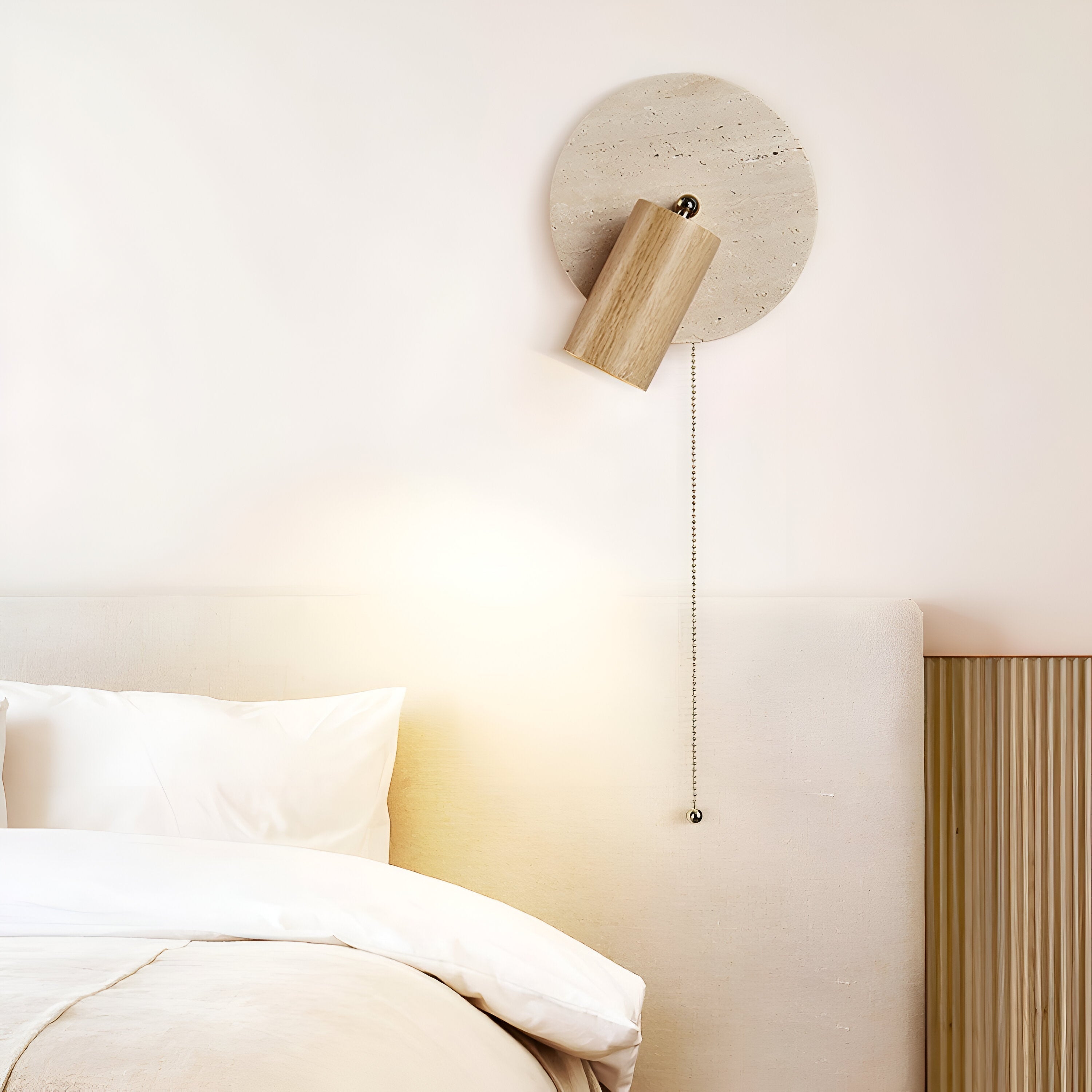 Lampa ścienna LED z trawertynu i drewna do sypialni