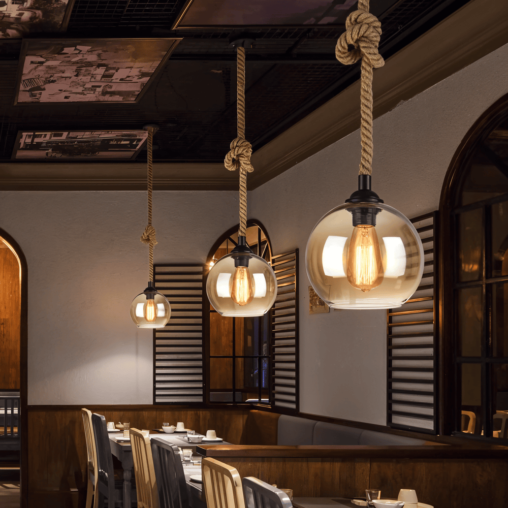 Lampa wisząca z kulą szklaną i liną konopną vintage