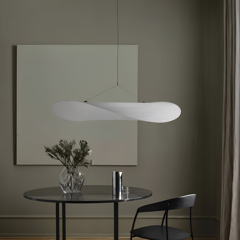 Ręcznie wykonana lampa wisząca z tkaniny do salonu