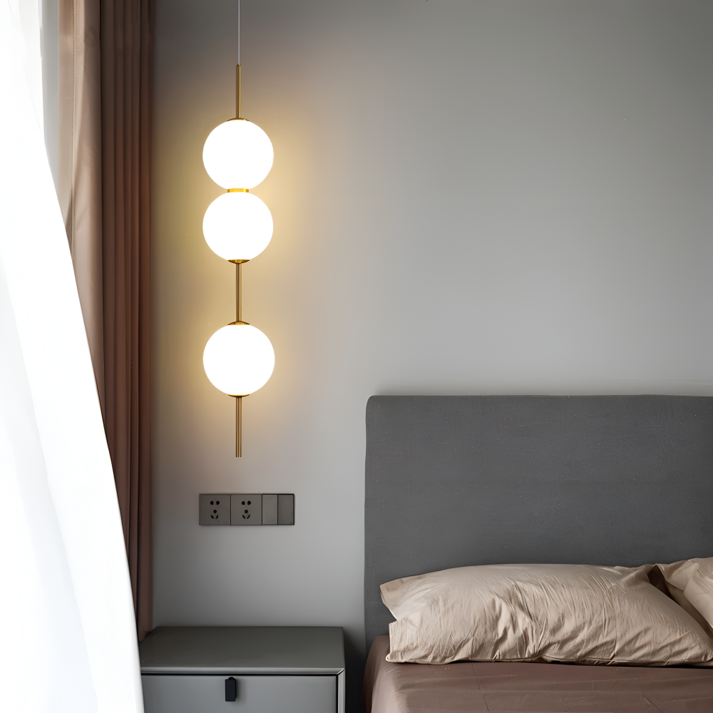 Lampa wisząca LED szklana kula pionowa nowoczesna