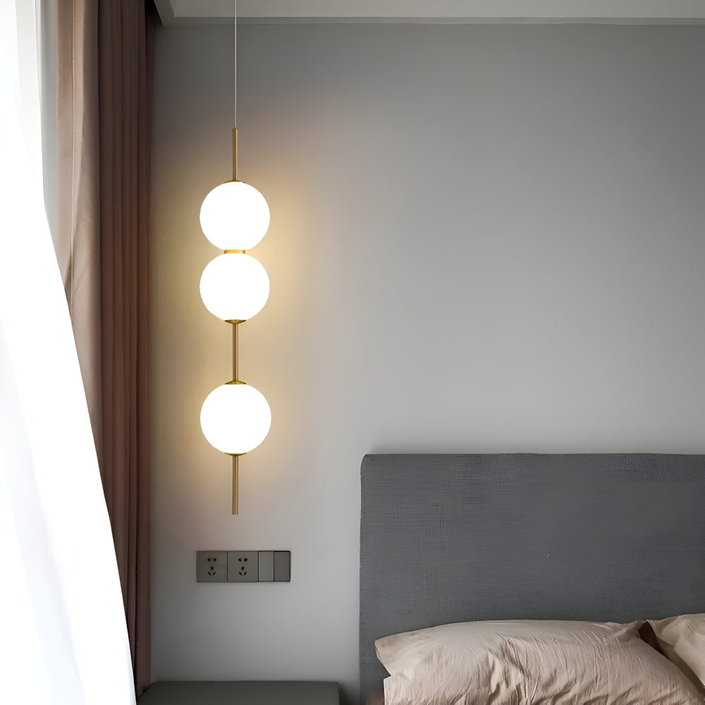 Lampa wisząca LED szklana kula pionowa nowoczesna