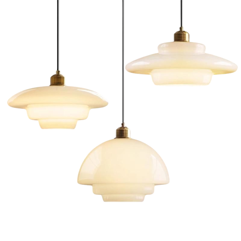 Lampa wisząca vintage z mlecznego szkła