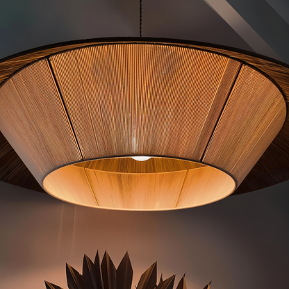 Lampa sufitowa Wabi Sabi z drewna do salonu